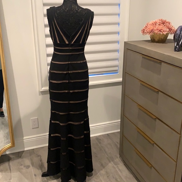 JS Collection Dress - Picture 3 of 3